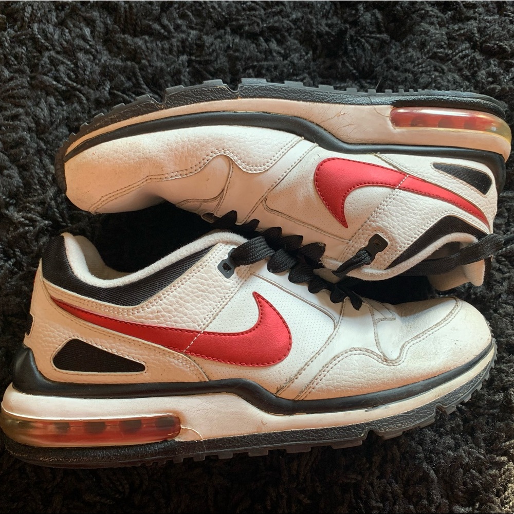 Nike Air Max T-Zone Sneakers - Retro Red, white, black accents. Size 9